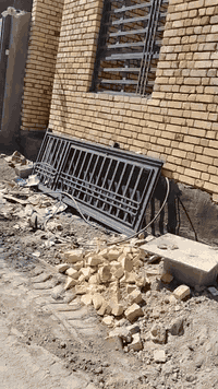 كوادر بناء • نجار درجة أولى • سباك مياه ومجاري