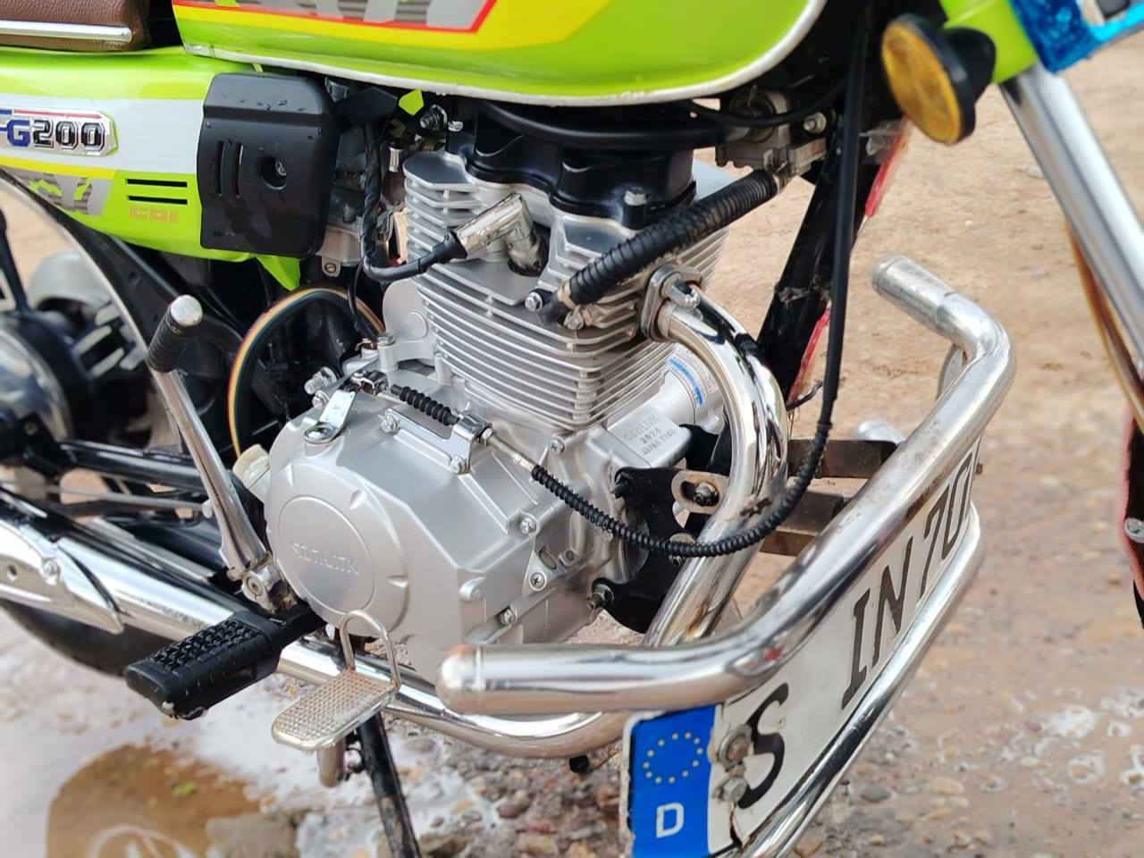 السلام عليكم البيع سونك موديل24 دراجه ما مفتوحه سعر 675قفل قفل مكاني يثرب ***********
