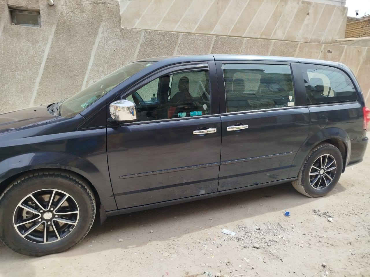 السلام عليكم
دوج كرفان موديل 2014 للبيع رقم بغداد انكليزي تحويل مباشر 
وارد امريكي بيه ضربه بالجاملغ الأيمن الخلفي الباقي مكفوله 
تبريد تدفئه اتلث قطع تخم تاير جديد 
تحكم البيبان كهربائي
الواقع احله من الصوره 
العنوان بغداد 
***********
السعر 150 وبيه مجال
