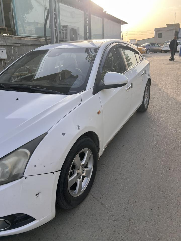 السلام عليكم بيع مستعجل شوفرليت كروز 2010
خليجي محرك 1800 مسويلها ادامة كامله نوزلات جديده بلكات جديده عبوة فيت بم كامله جديده تخم تاير جديد رقم نجف مشروع وطني ابيع كوم حديد اكفلك محرك وكير فقط مكانها بغداد سعرها جوا السوك 50$ قفل من الاخير ترايها وين ميعجبك 
للاستفسار *********** واتساب فقط
