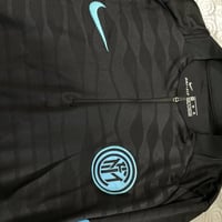 دريسات • نايك • أديداس