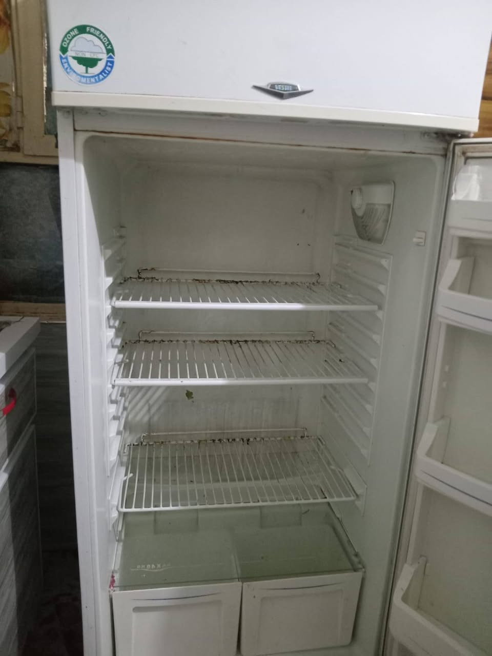 السلام عليكم للبيع السعر 150 وبيها مجال شغاله الشراي يراسلنا 🌹🌼


**إذا كنت صاحب هذا الإعلان وتريد حذفه لأي سبب، رجاءا أرسل رسالة إلى الدعم الفني**