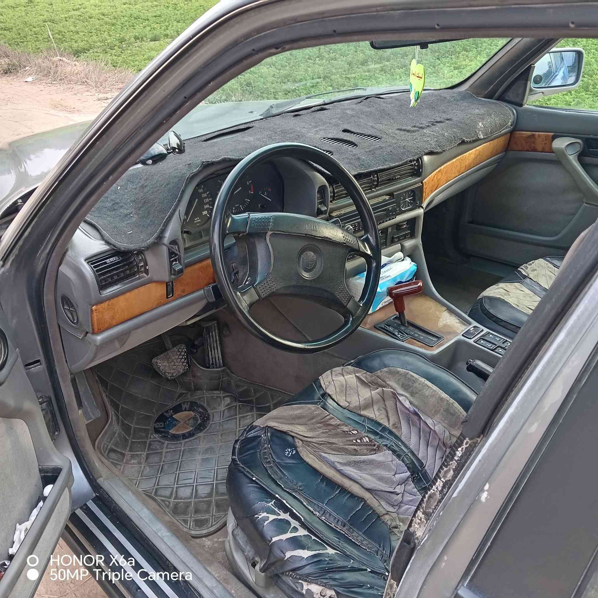 BMW 730
موديل 92
مشروع وطني
تحويل ثاني يوم
كير  محرك ب حالة جيدة
 سعر 43 بيه مجال بسيط
محرك 35
***********
مكاني كربلاء
