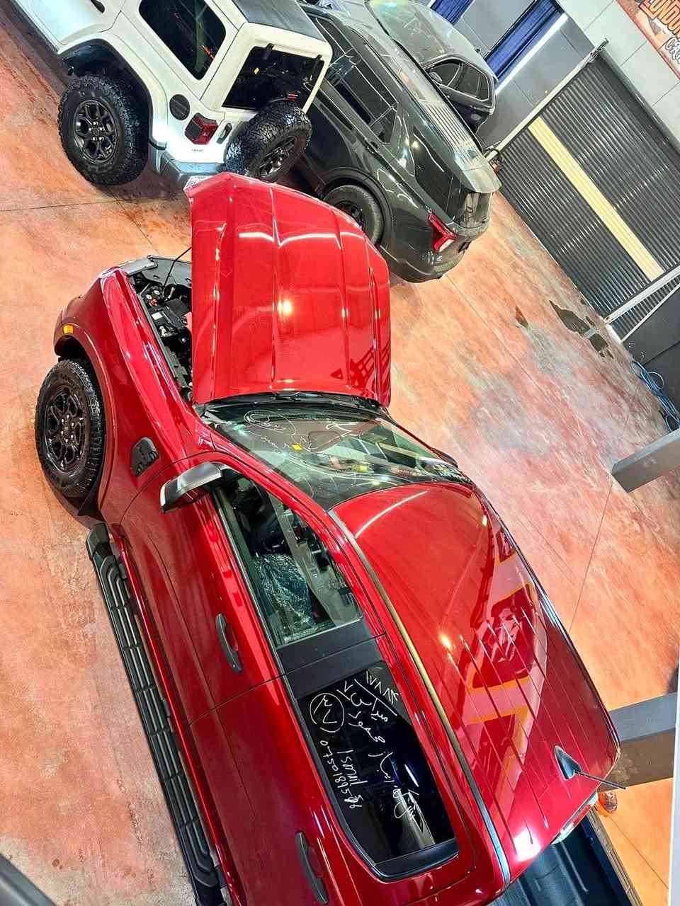 بسم اللّٰه الرحمن الرحيم
بەناوی خودای گەورە 
Ford Ranger 2025 4*4 XLT
فۆرد ڕەنجەر2025دەبل ئەکسل نمونە مواسەفاتی فول فول شەخال 
دەبڵ ئەکسلی تۆماتیک
گێڕو مەکینە بە شەرت 4 پستۆن تۆربۆ 
کامێراو  شاشە  گەورە  و ڕادار پشتو پیش  ئەوتۆ ستۆپ لایت  لید بەگ  لایت لید کامیرا  حاسە  ئەوتۆ  ستۆپ 
ڕاداری خەتی جادە کوشن کارەبایبی  موبایل شەحنکەرەوە  شەخالیشە سەیارەکە فول مواسەفاتە بی بۆیاخە بی تەحدیلە  
 رۆیشتنی سەیارکە ٢ مایل بەبی ناو گرتن سەیارەکە زۆر جوان و پاکە  
یەعنی پشت و پێش کەپس ✅ 
ناونیشان ڕانیە  سەیارەکە کاتیە 3 مانگی لەگەلە  کاتی نەشکاوە
ژم /*********** کۆرەک فایبەر وەتسەپ رانية, السليمانية
