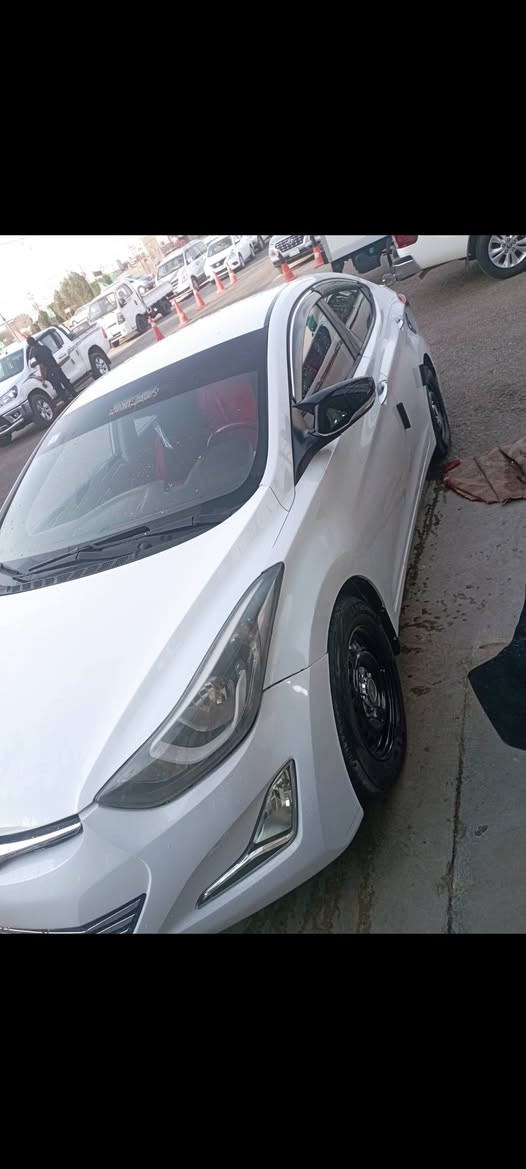 سلام عليكم سياره افانتي مديل 2012السياره جاهزه من كلشي گير اومكينه تبريد كفاله تخم تاير السياره بصمه فول مواصفات تحكم استيرن شاشه العنوان بصره السعر 85رقمها بصره تحويل ثاني يوم موجود واتساب /***********/***********/ البصرة, العراق
