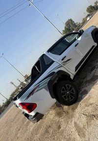 هايلوكس فنجر • ٢٠٢٣ • رقم بغداد