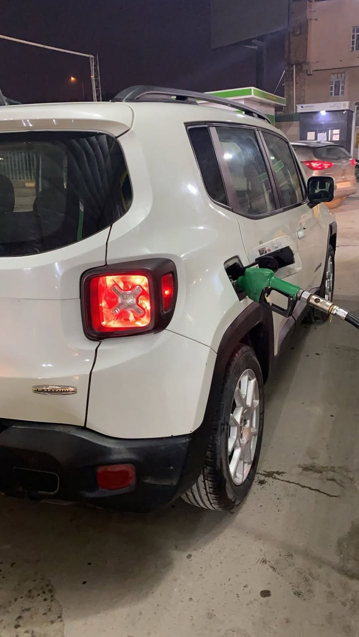 السلام عليكم جيب رنكييد لون ابيض موديل ٢٠١٩ للبيع رقم بغداد مكينه كير تخم تاير باتري مكفول 
تحويل ثاني يوم 
مكانها بغداد 
سعرها ١٠٤ 
للتواصل ***********
