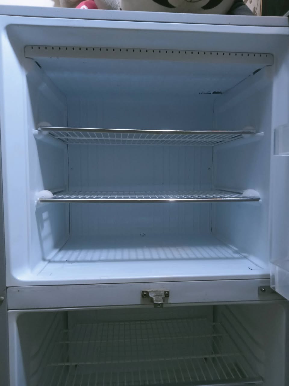 ثلاجه نضيفه اخت الجديده للبيع السعر 800


**إذا كنت صاحب هذا الإعلان وتريد حذفه لأي سبب، رجاءا أرسل رسالة إلى الدعم الفني**