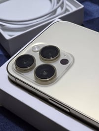 ايفون 14 برو ماكس • ٢٥٦ • بطارية ٨٤