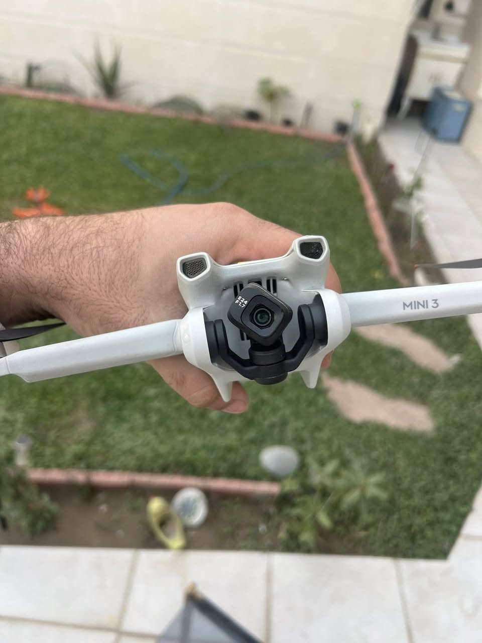 السلام عليكم توفرت وجبه جديدة باذن الله من ال mini 3 العادي
نضافه 99%
الدرون نضيف جدا سنگل ريموت عادي 
السعر 750 الف 
المكان بغداد الدوره للتواصل 
***********
