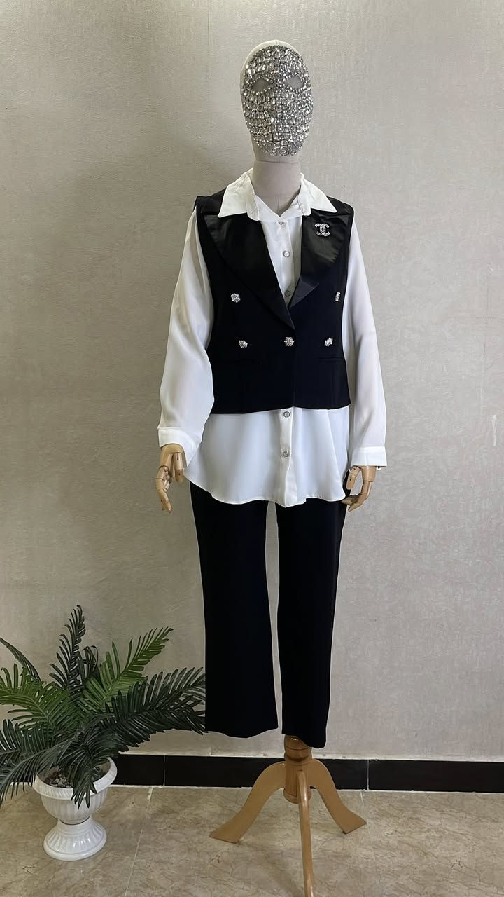 ✨ سوت أنيق بأسلوب كلاسيكي عصري ✨
تألقي بإطلالة راقية تجمع بين البساطة والفخامة 🌿🤍

يحتوي الشليف على ١٢ قطعة ٦ لون اسود و ٦ لون رصاصي ، القياسات من ٣٨ الى ٤٤ السعر خاص ✨


**إذا كنت صاحب هذا الإعلان وتريد حذفه لأي سبب، رجاءا أرسل رسالة إلى الدعم الفني**