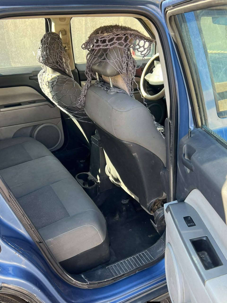 للبيع جيب باتروت 2007
سياره جديده بدون صبغ 

محرك 2400

ماشيه 150

رقم صلاح الدين مشروع وطني بسمنه تحويل مباشر#

سياره محرك كير شرط

صدر أمامي 50٪

صدر خلفي جديد

كهرباءيات 

تايرات نص عمر

تبريد وكف هاي الفتره مافحصته 

نقص الايبي إس فقط

سياره بلاديه وع ايدنه الحمدلله

سعر..60 مكاني تكريت
***********
