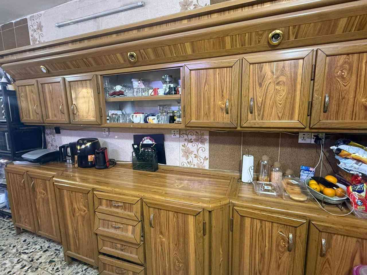 اغراض بيت للبيع تخم تركي زان 200 كاونتر 6 م 200 ثلاجة 28 ب 100 طباخ كريازي حجم كبير ب 100 غرفة نوم تركية باب اول الثقيل 8 قطعه مع ميز بلازما 500 غرفه شبابية 200 .
بغداد البنوك ***********
