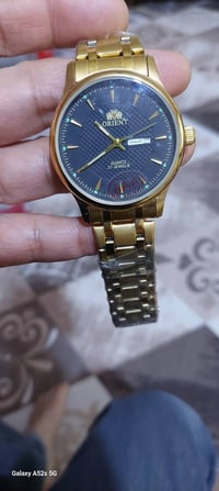 ساعات أمازون • مشتراهن من أمازون