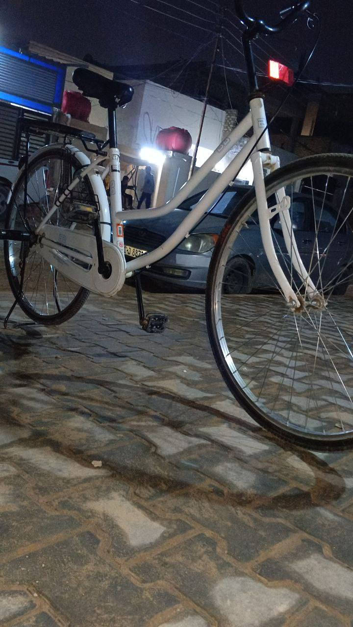 سـَلآم عليـَكم ٭✋🏽
بإيسكل للبيع نضافه فول مديل 20 قبل شهر نازل حاويه 125 وبي مجال مكـإنن نجف حي ميلاد 💘😇


**إذا كنت صاحب هذا الإعلان وتريد حذفه لأي سبب، رجاءا أرسل رسالة إلى الدعم الفني**