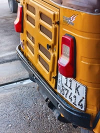 تكتك مديل 19 وحلوه وجهزه من كلشي محرك جديد وبيه مكانات صبغ السعر 5200م...