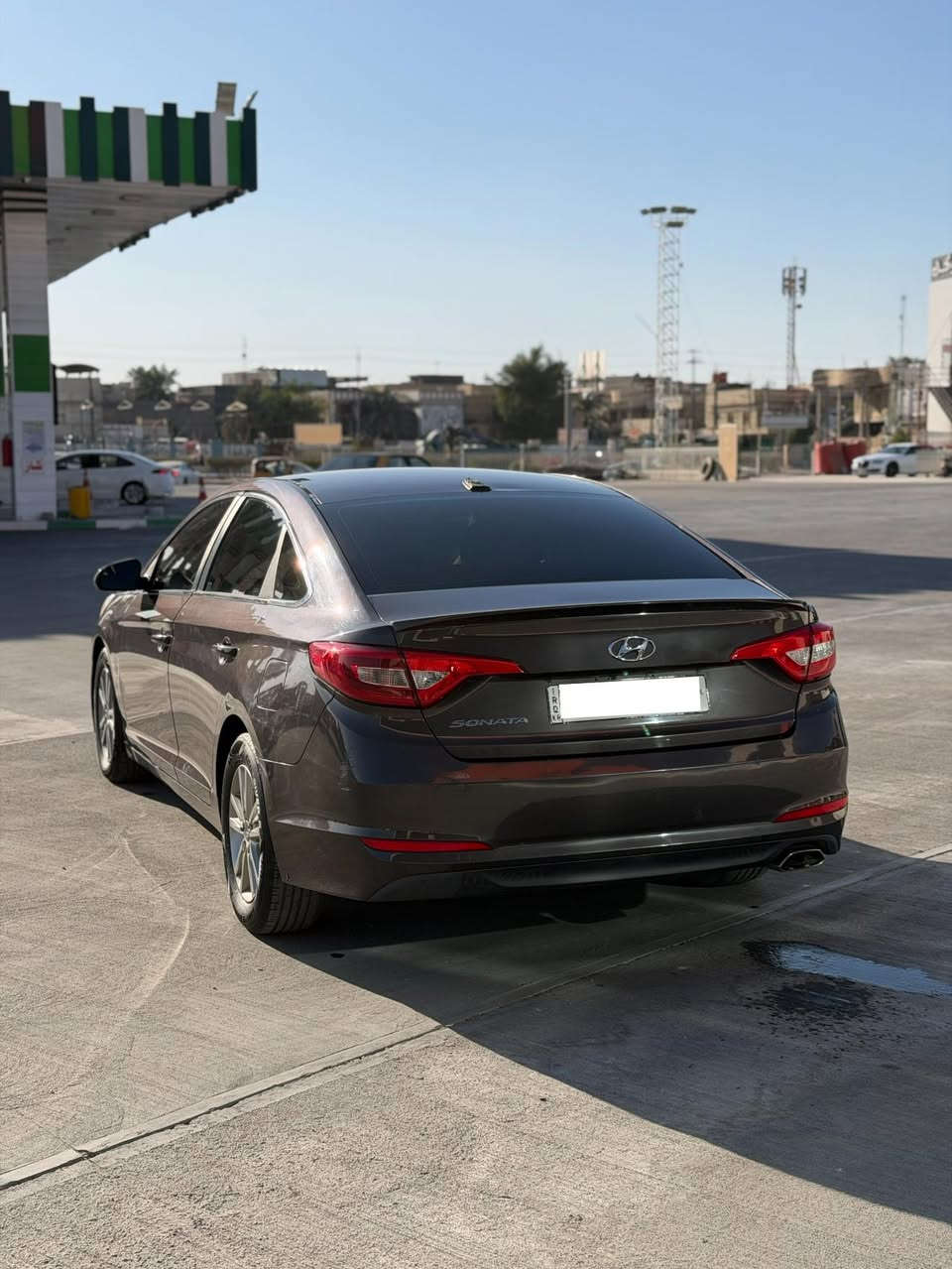 سلام عليكم        #للبيع_فقط
هيونداي سوناتا 
مديل 2016 
#ادوات_ادوات_دخول_جديد
 #متومة_ارقام_وسنوية_اصلي 

مكينة 2400   دوش بانزين بلاد
فول تحكم سترين 
بلوتوث 
تبريد ثلج ❄️ 
حدادية 95%
كشنات جلد 
سيارة كلش جديدة وجاهزة للخير
مكانها البصره 
سعر وتفاصيل اكثر اتصل وتدلل 
***********
