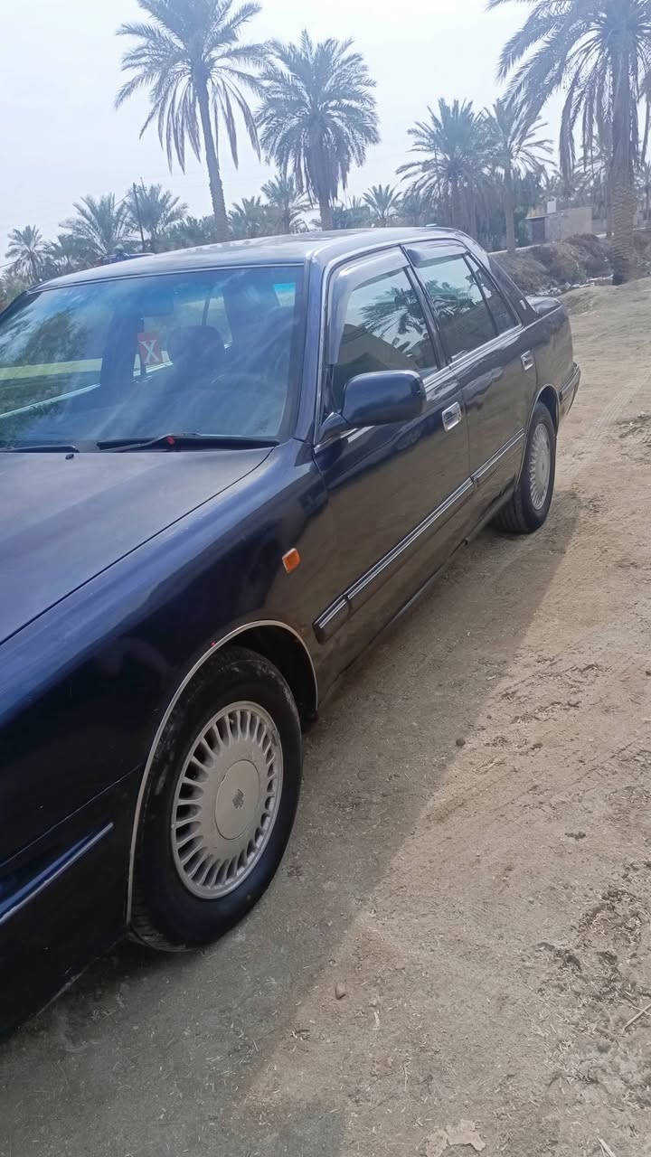 راس الثور تكم السياره مكفوله من العيب الشرعي السياره جاهزه والسنويه بأسمي مكينه جاهزه الگير جاهز التبريد نقص فقط كمبريسر تخم تواير السعر88 وبيه مجال 
***********
