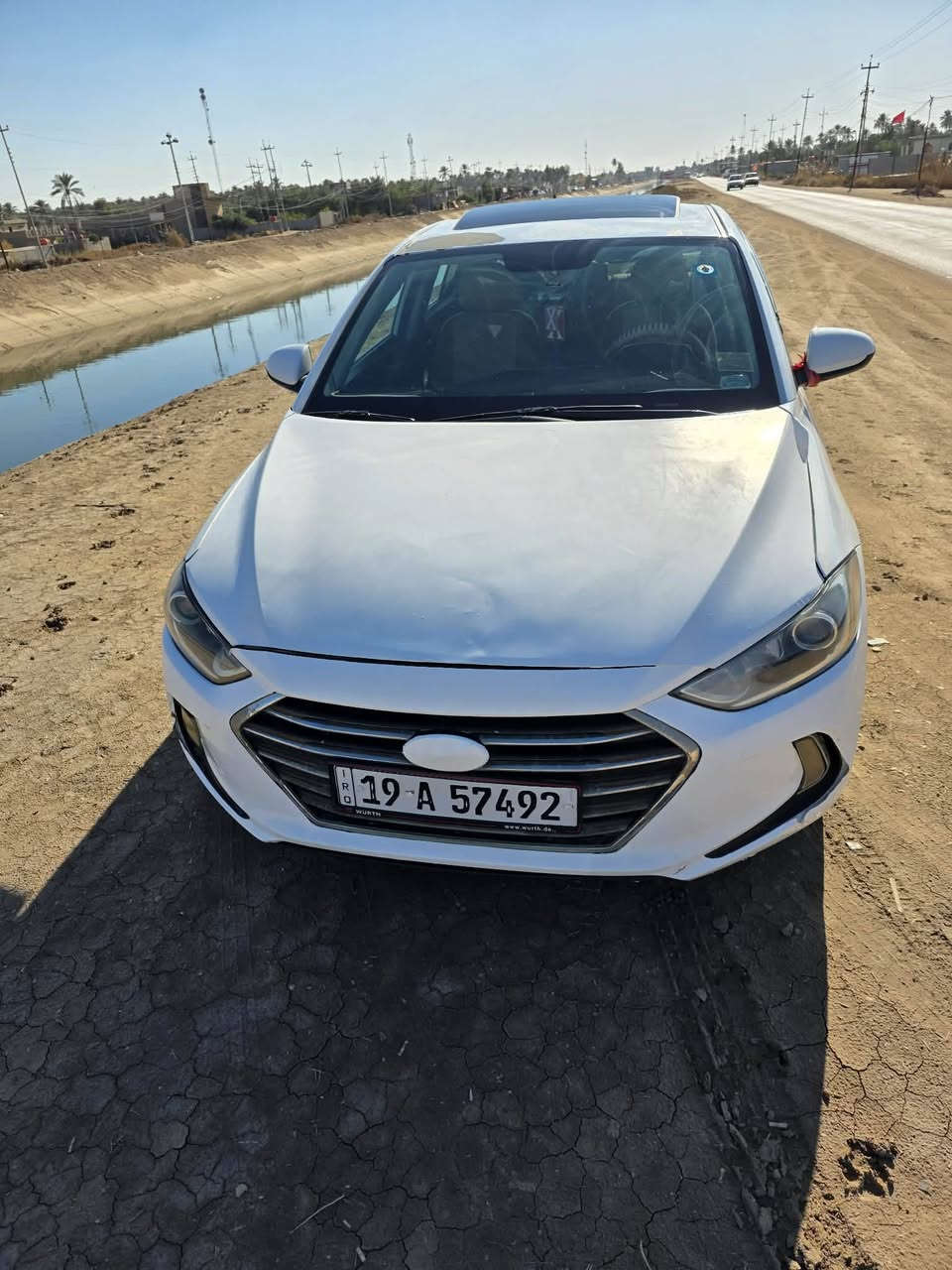 السلام عليكم للبيع النترا. موديل 2018 وارد أمريكي بيه قطعتين جاملغ اليمن ولبنيد  رقم كربلاء الدولي كير مكينه صدر تخم تاير تبريد ثلج
السعر 125وبيه مجال قليل
الهاتف ***********
