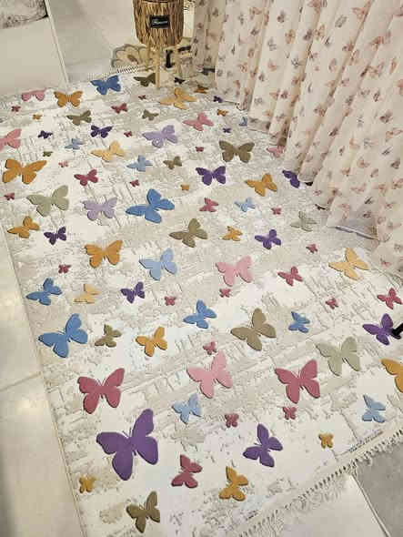 0770 528 8300 
متوفر موكيت فراشه 
متوفر ستائر فراشه
