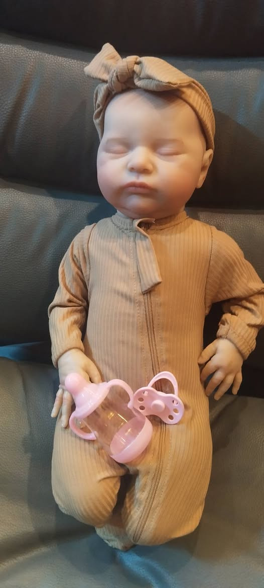 لعابه سليكون بهذا الشكل 50سم.


**إذا كنت صاحب هذا الإعلان وتريد حذفه لأي سبب، رجاءا أرسل رسالة إلى الدعم الفني**