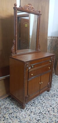 ميزتواليت صاج تزكام مستعمل ارتفاع 94 سم عرض 92 سم عمق 43 سم السعر 90 و...