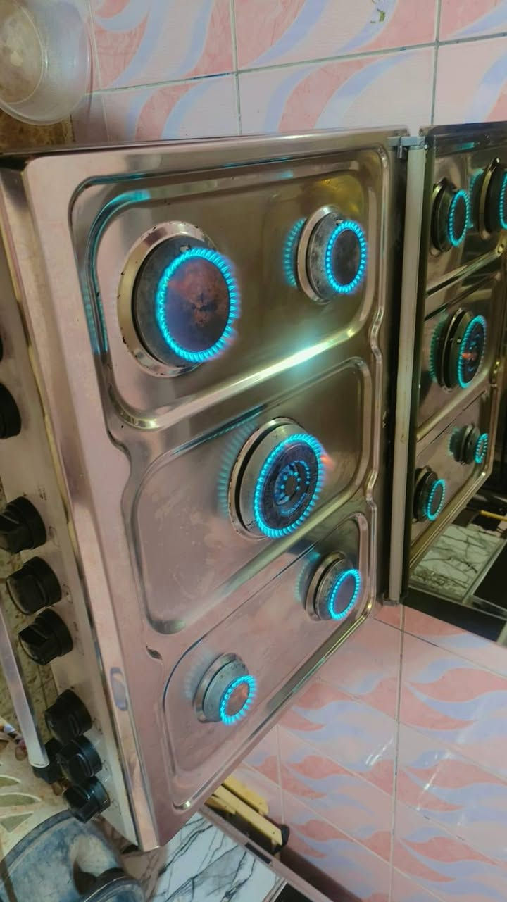 لبسع طباخ نظيف كلش مكاني بغداد الغزالية ***********
