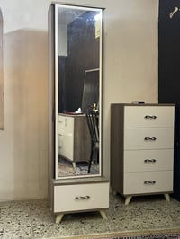 ميز تواليت • مجرات خزن • خشبي أبيض