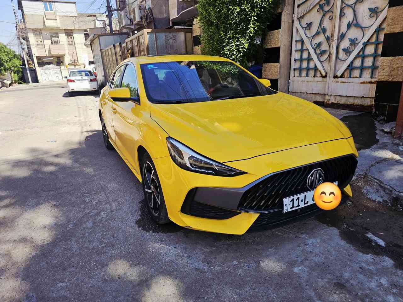 السلام عليكم 
سيارة  للبيع 
ماشيه 133،000km
MG GT 2023 1.5 تيربوا
لون اصفر رقم بغداد خصوصي مقاعد جلد احمر اسود ابيض تبريد حار بارد كير DCTدبل كليتش ابل كار بلي واندرويد اوتو
اشاير بلمري مراية شفط وباقي تفاصيل من تشوفها 

للبيع ب 16 مليون وبيها مجال
تواصل واتساب رقم 
***********

