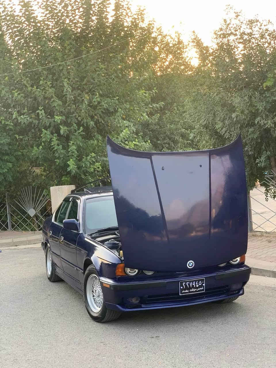 BMW 525i 1991
مەکینەی دەبڵ دیجیتاڵ
گێرو مەکینە بەشەرت
گیر حادیە
بوخار دوکەڵی نیە
ئەو جڵد
فۆرمیکا
سڵایت
تەبرید
پەردە بیلاە
بێ دەعم لێدراو
جەکوشی پێوەنیە
ئارم پلاستیکەیی سلێمانیە
بەشەرتی ئەولیات بەناو کردن
گۆرینەوەشمان هەیە بە سەیارەی بەرەقەم لەسەر دڵ گرتن

شوین سلێمانیی
0770 9344016 السليمانية, العراق
