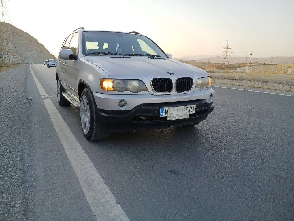 سەرەتابەناوی خوای گەورە
بی ام دبلیو  x5
مۆدێل 2003
مەکینە(8 پستنی مەکینە44
بیلادشەریکە گێڕومەکینەوئەکسل بەشەرتی 1مانگ تەقەوڕەقەبەشەرت دەعم بەشەرت بۆیاخ بەشەرت کارەبایی کامل بەشەرتی فیتەر تەبریدساردوگەرم بەشەرت سەیارەکەڕەقەمەبەشەرت سەنەویوئەوەلیاتووەکالەبەشەرت سەیارەکەهی ماڵانەویەک دەستەبەس ماشاڵای دەوێت یەک نقسانیوگەڵاببڕە 4تایەوویلی بیلادی بۆبەستراوە نرخی 42گەڵاوکەمیک مجال شوێن سلێمانی فامیلی مۆڵ ژم
***********
*********** 
من بچوکیتانەکەم السليمانية, العراق
