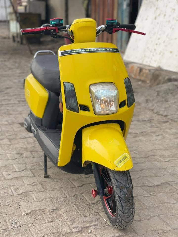 اسلام عليكم دراجه نوعها بوليس شحن شرط اي نقص مابيه ترهم امراوس وبيع مكانه قضاء الرفاعي   الشراي هاذه رقمي ***********
