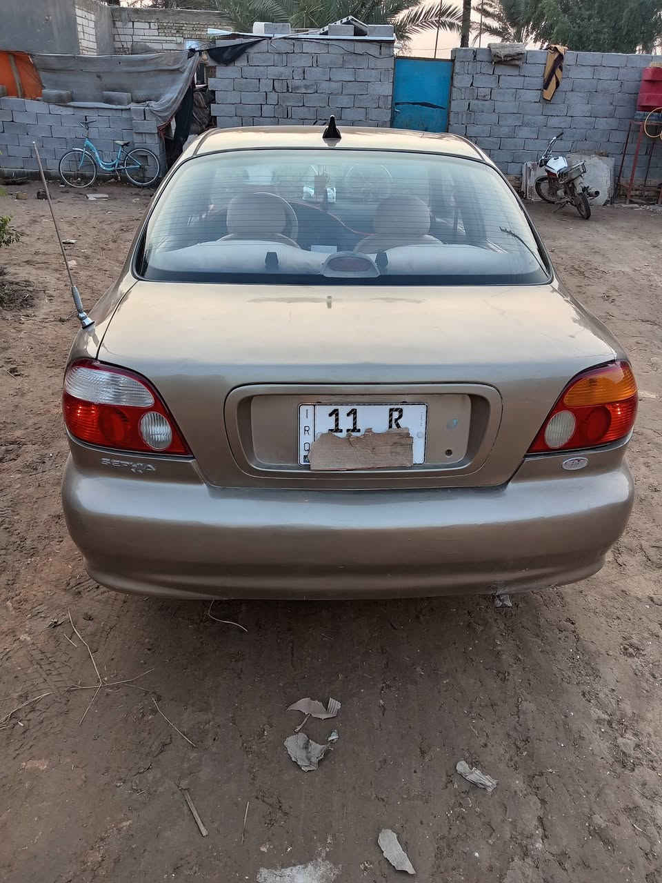 سلام عليكم كيا سيفيه  موديل 2000  بسمي  رقم بغداد سنويه الحد ٢٨  مصبوغه الجماليه كير مكينه خير من ألله كهرباء كله شغاله  تخم تاير جديد  حداديه جديد السعر ٤٧ وبيه مجال  مكان السياره  ديوانيه /***********/. ***********
