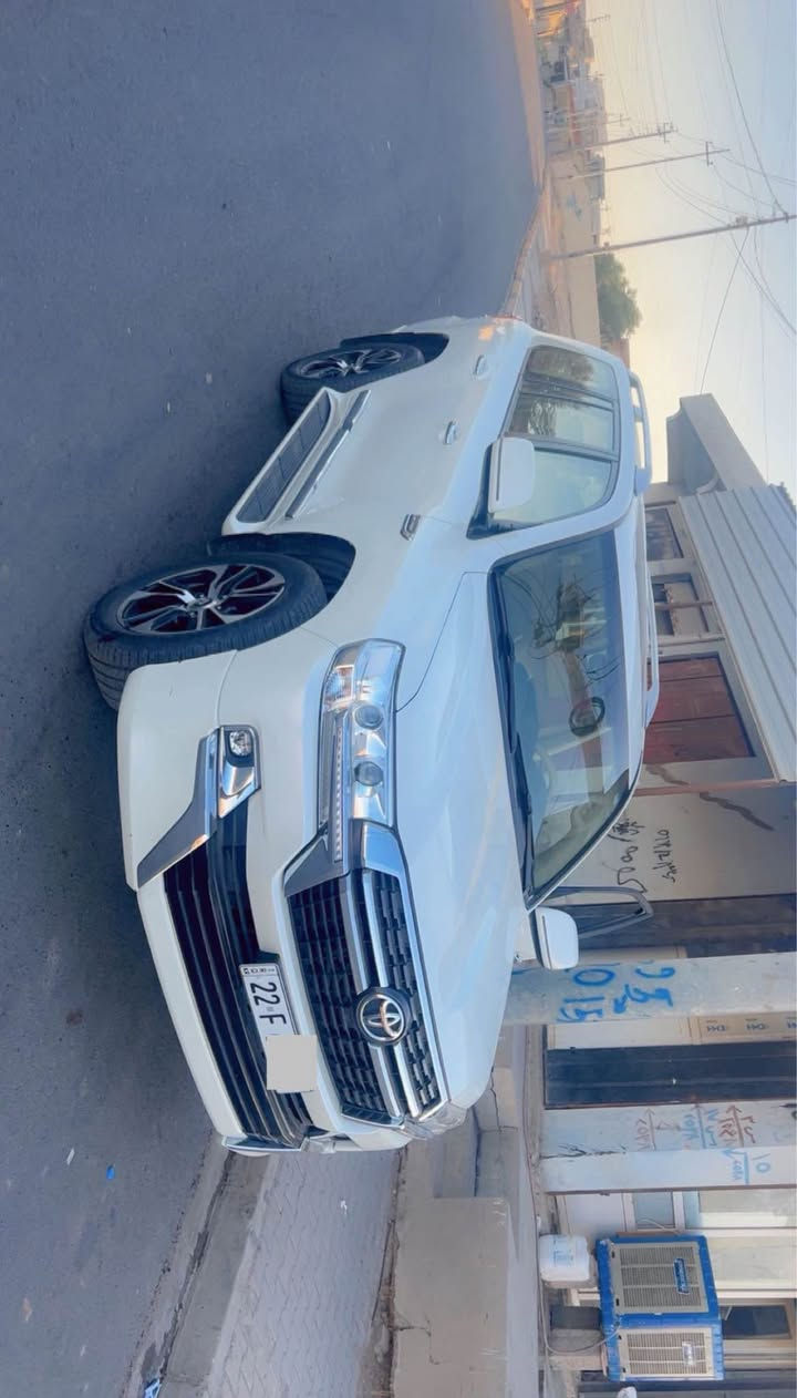 السلام عليكم 👋

لاندكروز  2021  🇯🇵🇯🇵  جيهان  8 ايرباك  GX 

السياره جديده جداا بحاله الوكاله 💯

 ✅✅ ماشي 45000 الف حقيقي شرط الفحص

محرك. 8 سلندر 4.7 المرغوب 

  8 ايرباك
كاميرا 

حساسات 
 شغال 
 سلايت 
 ثلاجة  

السعر  ماسنجر واتساب 
*********** اكر, نينوى
