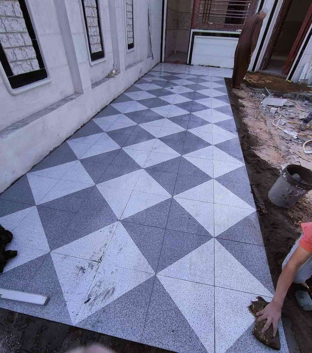 السلام عليكم
كادر سيراميك موجود ببغداد شغل درجه اولي 
***********
ابو نور المصري 
إنجاز بالعمل
