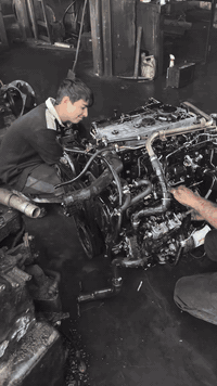 السعر ١٢ وبي مجال 
تعلن محلات الربيع عن بيع محرك بيركنز لوڤل 4 سلندر سوبر 
العنوان موصل جانب ايسر كوكجلي
***********
***********
@إشارة 
السعر ١٢ وبي مجال
