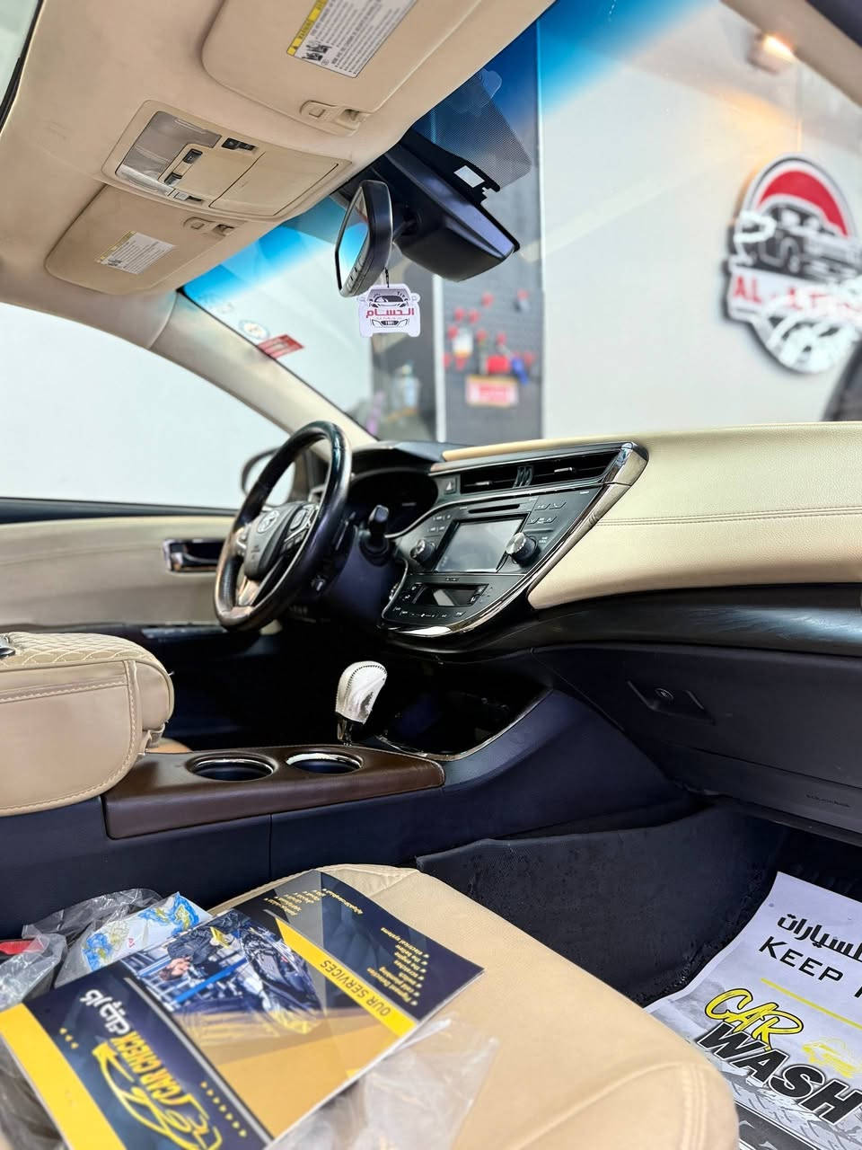 تويوتا افلون  Toyota Avalon
وارد امريكي   ‏‎الموديل    2017
حجم المكينه   — V6/3500 
مواصفات فول 1/1 
‏‎اللون     رصاصي 
‏‎حالة السياره. وراد امريكا حادثها جاملغ وبنيد و ربع اباب 
‏‎السعر  — 170  بيه مجال 
‏‎رقم السياره   سليمانيه ال اسمي 
‏‎موقع  السياره — بغداد العامريه
‏‎للأستفسار 
***********
