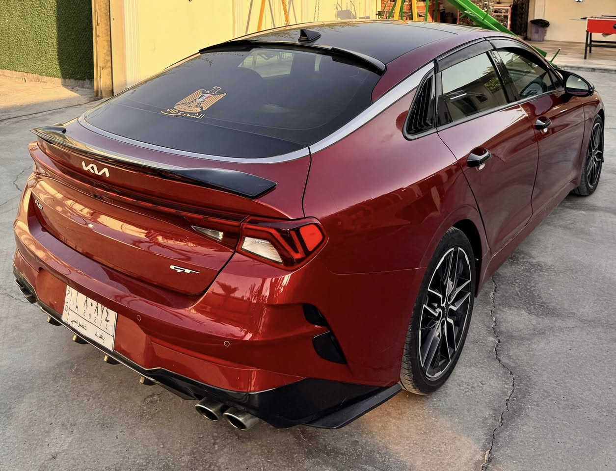 السلام عليكم. للبيع او المراوس باقل السياره رقم بغداد معوقين 
Kia K5 2022 GT

‏(‎فول مواصفات1/1 )
محرك 2500 تيربو🔥🚀290h
‏‎1- بصمه تشغيل +ابواب +صندوق 
‏‎2- سقف أسود بانوراما 
3- سايد بريك دكمه
‏‎4-قيادة ذاتيه 
‏‎5- نضام ABS
‏‎6- مانع انزلاق
‏‎7- حساس أطارات 
‏8- ‎بك لايت ليد
‏‎9- شاشة كبيرة  
10- ستيرن رياضي تدفأ
11- تدفئه وتبريد كشنات + كشنات جلد 
‏‎12- مقاعد  قابل للتعديل كهربائياً
13- خزن ميموري لكشن السائق
14- نظام UVO (تشغيل وفتح السيارة عن طريق الهاتف)
‏‎15- كامرات عدد 4 🔥360درجه 
‏‎16- كشافات امامي
‏‎17- شاشه اعطال 
18- رادار امامي توقف ذاتي 
‏‎19- رادار جانبي
20- رادار خلفي
‏21- ‎مراقبة النقطة العمياء
‏22- ‎رادار خطوط البيضاء وتحديد مسار  
‏‎23- أشاير بالمري 
‏24- ‎لايتات ‏ثلاثة عدسات زينون عالي ناصي + ليد 
‏‎25- انظمه قيادة 4
‏‎26- فول تحكم ستيرن
‏‎27- كير أوتو + عادي
28- شفتات بالاستيرن
‏‎29- ئوتو بريك 
‏‎30- الخريطة🗺📍
‏‎31- شحن اللاسلكي 
‏32- ‎صندوق ‏كهربائي ذكي  ينفتح بس صير خلفه
‏‎33- التشغيل عن بعد 
‏AUTO HOLD - 34 
‏‎35- مصابيح خلفية LED+ مصابيح ضباب LED 
‏‎ Android Auto + Apple Carpla -36
‏37- ‎مخارج usb خلفيه
38 - اناره داخليه لمس
39- مرايات جانبيه كهربائيه قلابه +شفط
40- نظام الاستراحه
41- 12 سماعة مو 8 ومن شركةbose 
42- زر قفل الجام والابواب الخلفيه لمنع الفتح 
43 قطعتين تبريد 

‼️السياره حادث بنيد ودعاميه سطحي خفيفي 
ايرباك استيرن وبرده طاك
وصارت عندي هنا طخه اسفل البالب الخلفي على كد شبرين
السعر 185
***********
