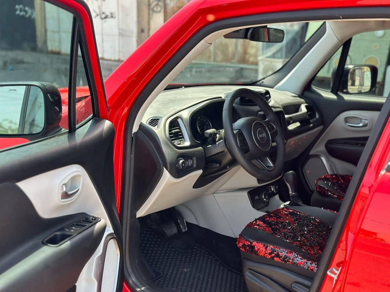 السلام عليكم 
جيب رنكد مديل ٢٠٢٢
حره بدون رقم منفيس بسمي 
بيهه رقم فحص موقت 
زيرو ماشيه ١٢ ميل بحال شركه 
فول عده الفتحه 
جاهزه من كلشي مابيه برغي نقص 
السعر ١١٠ قفل 🔏 

*********** 
مكان السياره البصره القبله
