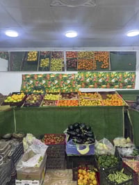 محل للبيع • محل مخضر • غير فارغ