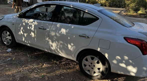 نيسان سني هندي  2024 ماشيه 37 الف ضربتهة صندوك وجاملغين خلفي على باررد  نظيفة على ايدي  سعرهة 123 وبيهة مجال بسيط للشراي *********** واتساب موجود
