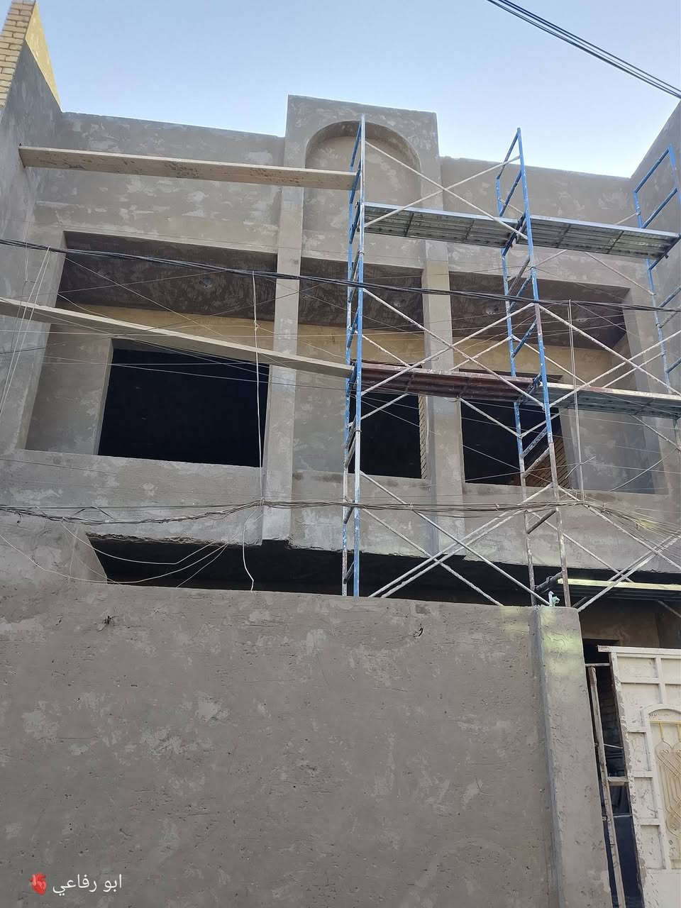 السلام عليكم 
كادر لبخ وفوم وطلس وسقل ناعم 
***********

