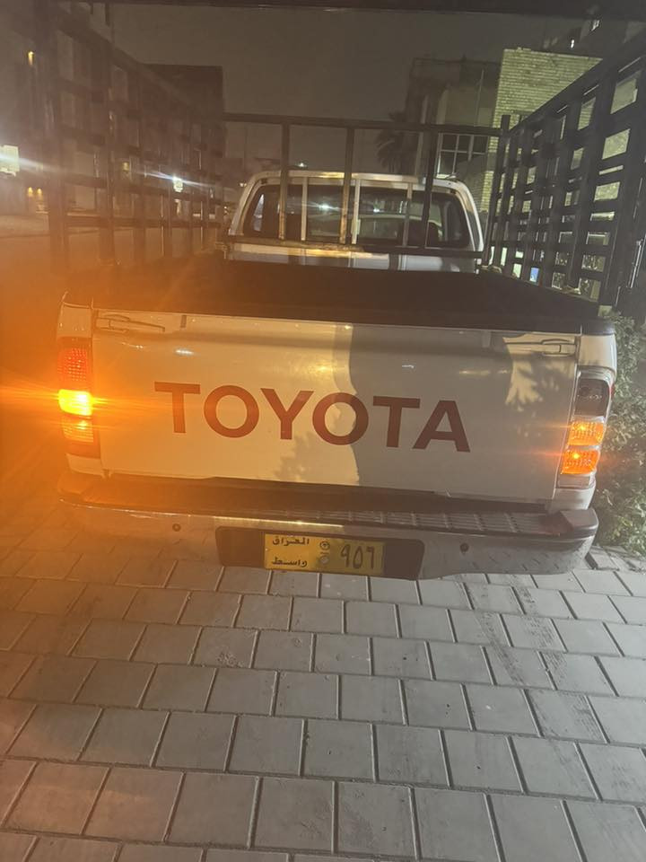 السلام عليكم للبيع بيكم هايلوكس تك قماره  ٢٠٠٩ السياره معمره السعر ١١٠وبيها مجال رقم وسط العنوان بغداد لاستفسار الاتصال على الرقم ***********
