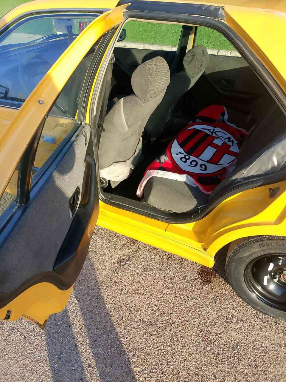 السلام عليكم بيجو بارص 2015  مكينه كفاله كير كفاله شرط التحويل السعر 50 و بيه مجال رقم الهاتف ***********مكاني بغداد الشعله
