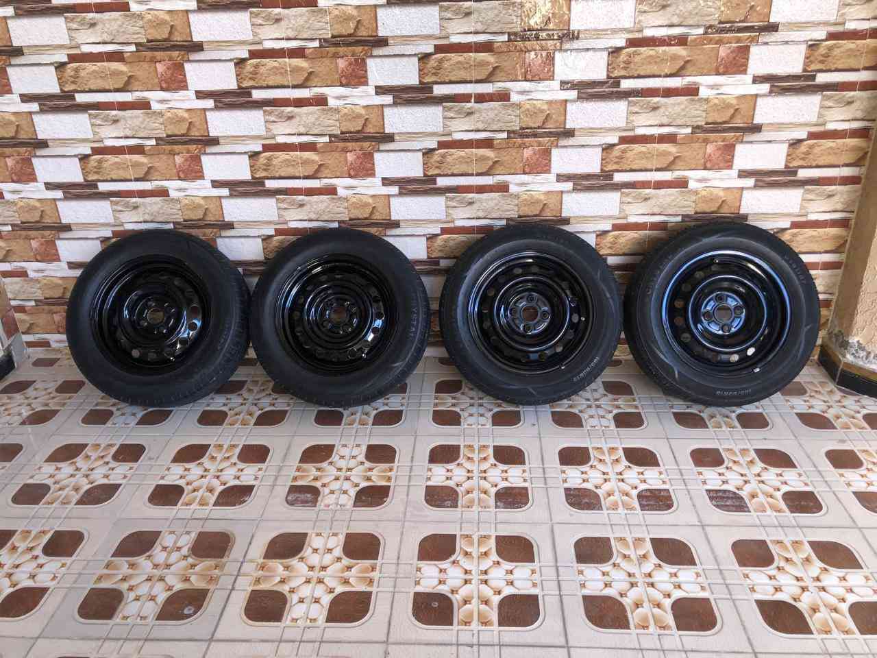 السلام عليكم
تخم تايرات ورنكات ياباني كورلا جدد كلش مو نضاف ( جدد جدد ) للبيع اتصل وبخدمتك ***********
