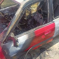 مازدا ستيشن  مديل  89  بجم كامل الضرر بس الغرفة من الدشبول للصندوك سنو...