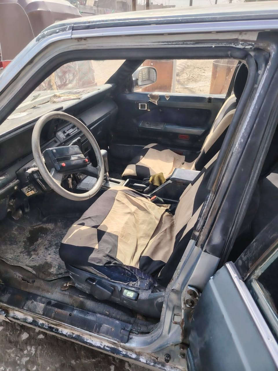 سلام عليكم سوبر 85لبيع ابو الوكاله ول شرعي موجودين كير أو مكينه صدر خلفي امامي جدد كارتون رقم سياره صلاح الدين صدامي عنوان لامين الثانيه قرب اسواق بنيه رقم *********** بس شراي يتصل فقط
