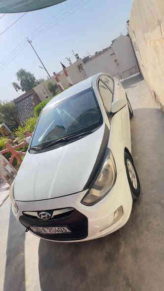 للبيع
اكسنت خليجي موديل 2012
محرك 1600 
سياره مواصفات معروفه فوللل عده فتحه 
وين كب 
تحكمات استيرن 
اشاير مري
حساسات
سياره بسمي تحويل مباشرر 
محرك مكفول
كير بي كنترول فقط 
السياره بيها فقط الي موضح بل سونار
رقم ديالى الجديد انكليزي 
العنوان ديالى سراجق 
‏‪***********‬‏
السعر 95 وبيهه مجال حك الجيه
