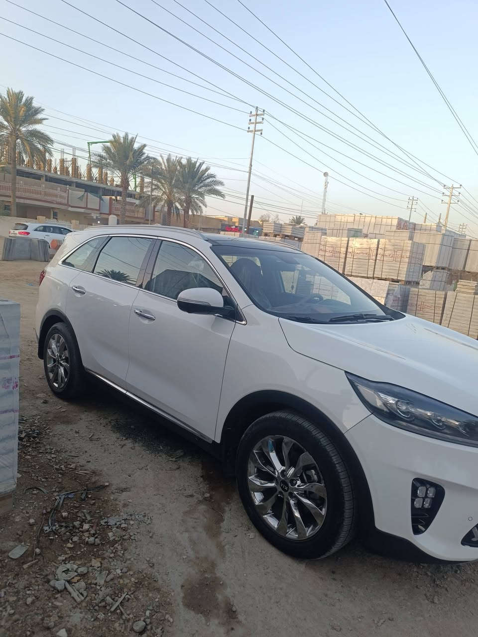 اللهم صل على محمد وال محمد سورنتو خليجي 2019للبيع فول مواصفات كفالة عامه مكان السياره كربلاء الإتصال ***********
