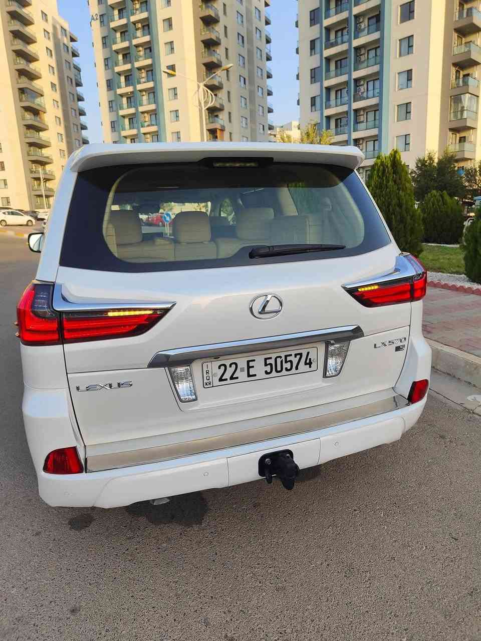 بسم الله الرحمن الرحيم
السلام عليكم السعر 330 ورقه بيع مستعجل ماشيه 109 فقط
   لكزز 2016 شرط كفاله عام كير مكينه بيها بس 2 قطعه ونص صبغ بدون داخل اثر شخص رقم اسمي تحويل مباشر بلشرط

     (((ملاحظه))) ٠ 

(اعتذر عن بيع الأقساط او المده والمراوس )

  (رجاءآ وكلشي موضحلك  )
رقم صاحب السياره 

***********
